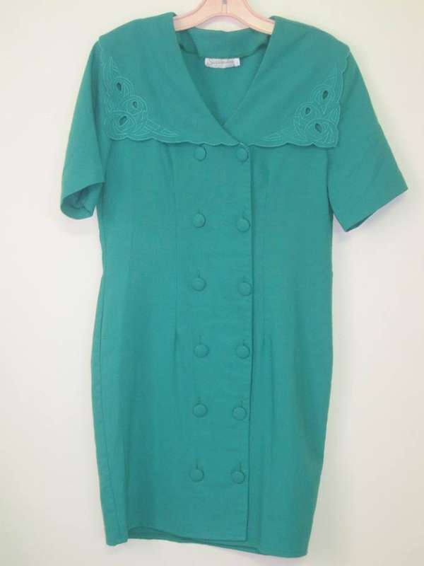 Vintage green embroidered smart dress