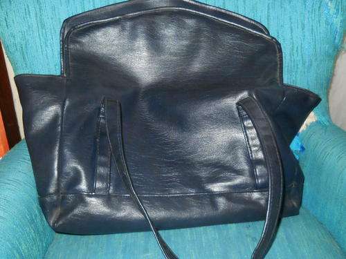 VINTAGE NAVY HANDBAG
