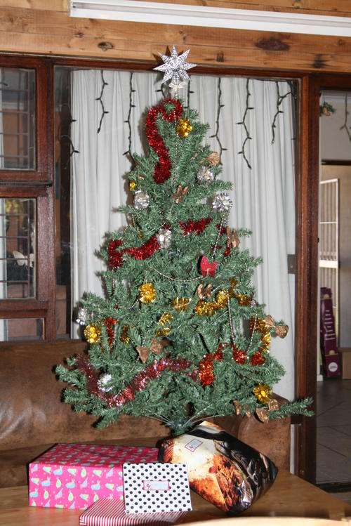 Christmas Tree + ALL the decorations!!