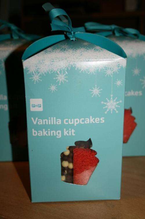 Vanilla Cupcakes Baking Kit