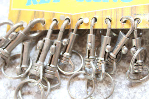 12 x Multi Purpose Keyrings