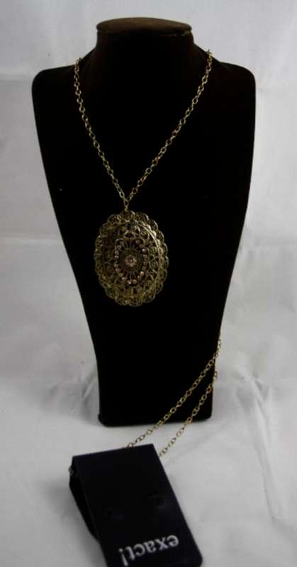 Imported Costume Jewellery- Necklace