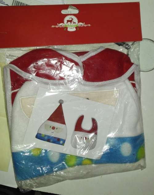 Santa Claus Bib & Beanie Set for Baby (3 sets available)