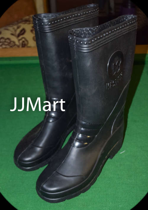 Master Queen Gumboots - Size 5 Black