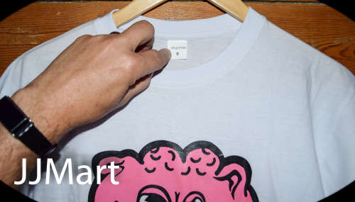 Angry Cupcake T-Shirt Size S