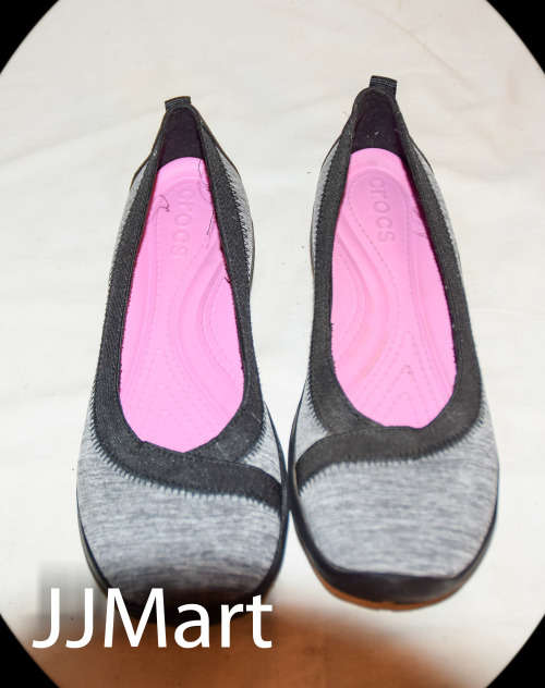 Ladies Crocs Shoes -  Size 5,5