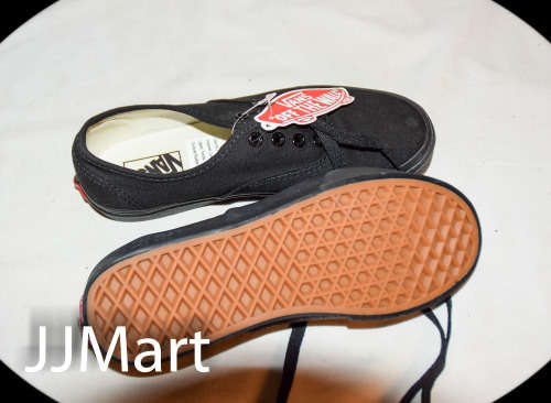 Vans Women's Shoes - Size 2.5