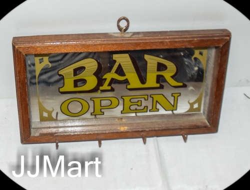 Vintage Bar Mirror Key Ring Holder