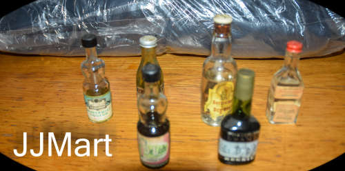 Vintage  Miniature Soda and Alcohol Bottles x 6 - Lot 1