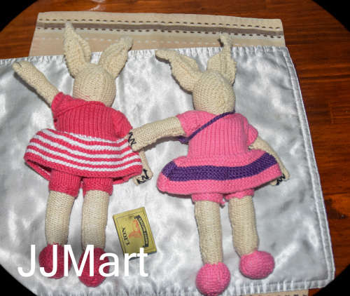 2 x Beautiful Knitted Bunnies