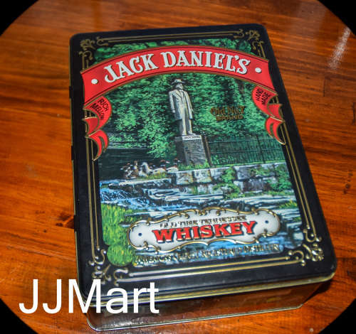 COLLECTABLE JACK DANIEL`S `HERITAGE SERIES` TIN + 2 Glasses