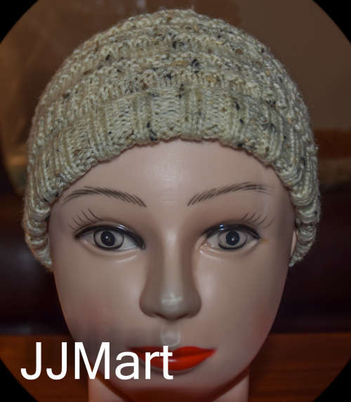 2 x Knitted Beanies