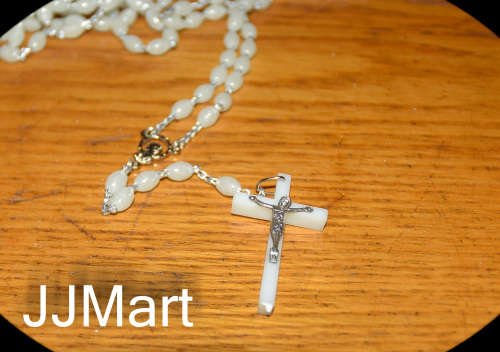 12 x Glow-in-the-dark Rosary Beads