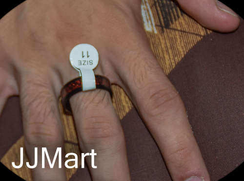 Costume Jewellery : Metal Ring Black with red Size 11