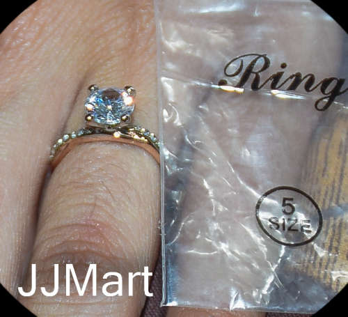Costume Jewellery : Stone Ring Size 5