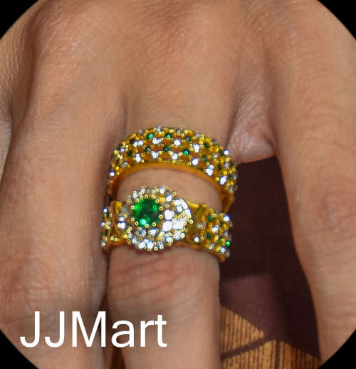 Costume Jewellery : Green Stone Ring Set Size 6