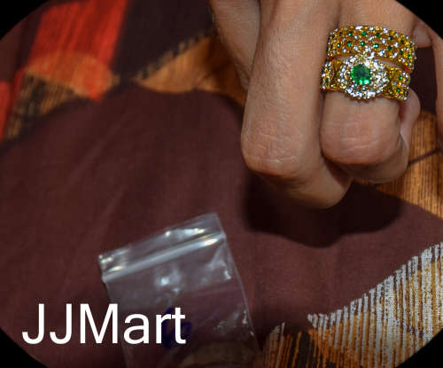 Costume Jewellery : Green Stone Ring Set Size 6