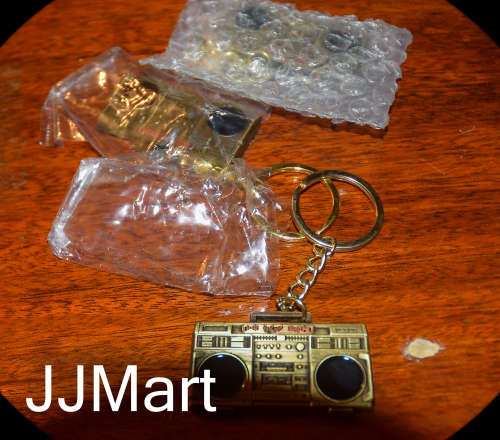 Berzerk Metal Keyring from Eminem famous song - Great Find still in packaging