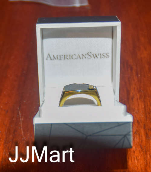 Costume Jewellery : Golden Ring with stones and black insert  - Size 8