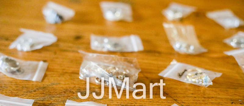 Job Lot Costume Jewellery Rings (60+ )   - Sizes 6 - 12
