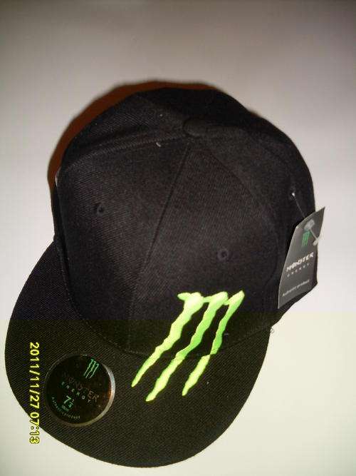 Monster-cap. Brand new!