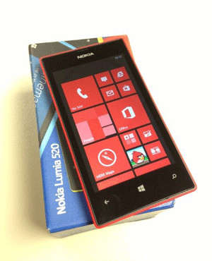 NOKIA 520 ALMOST NEW