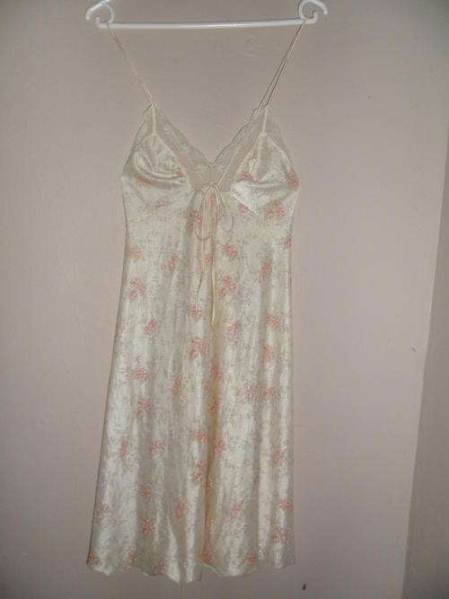 Gorgeous Unique Ladies Lingerie Nighties x2..see pics