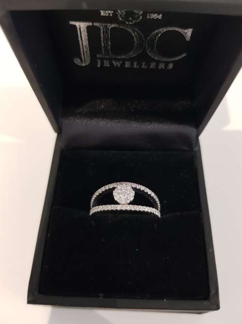 Diamond ring