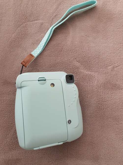 Instax camera