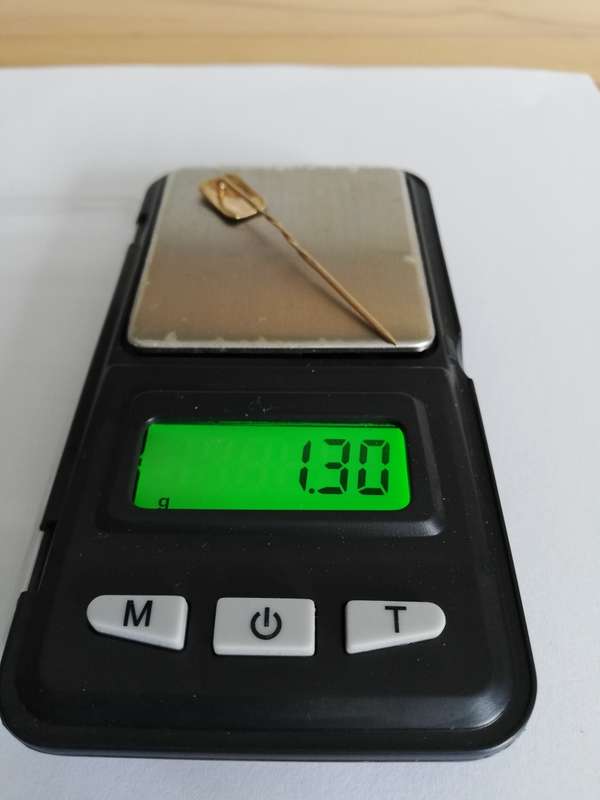* SOLID 9CT GOLD * TIE PIN * CLEARLY MARKED * BRITISH HALLMARKS * CRAZY R1 START !!!