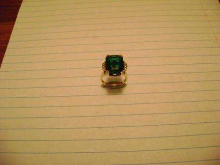 LOVELY, SOLID 9CT GOLD DRESS RING MASSIVE STONE + 6 CUBICS *** 1 WEEK ONLY *** R1 START ***