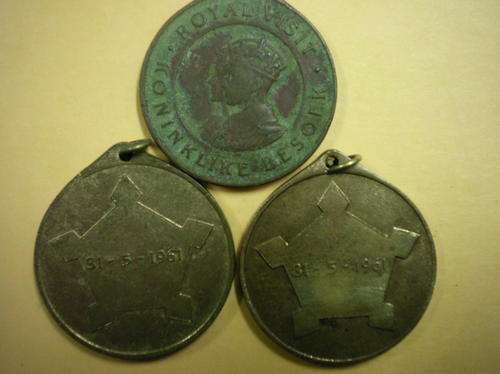 SELECTION OF 3 MEDALLIONS! **NO RESERVE**