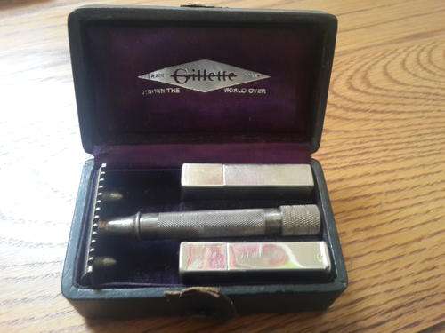 GILETTE SHAVING KIT **crazy R1 start**