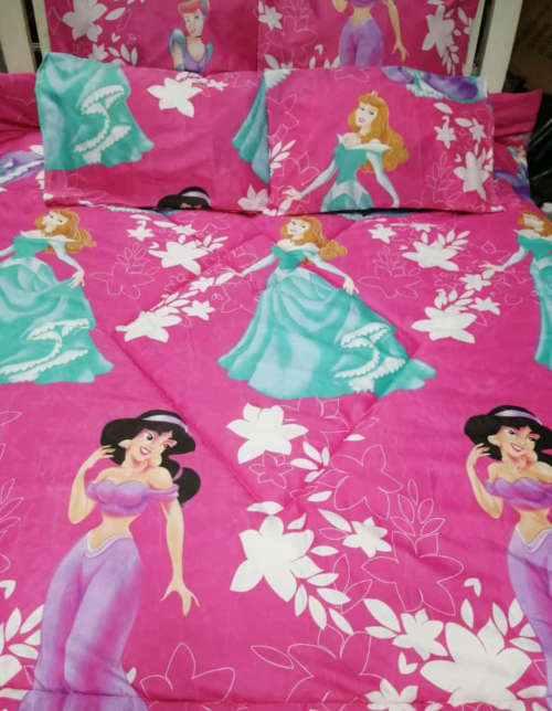 5 PIECE KIDS CHARACTER COMFORTER SET