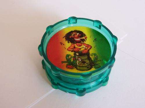 Tobacco Grinder - plastic
