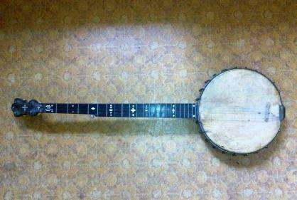 Pre-WWII THE POPULAR Clifford Essex banjo