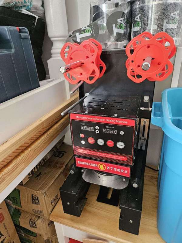 FULLY AUTOMATIC CUP SEALING MACHINE WITH SEALING FILM