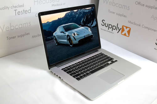 Apple Macbook Pro 15.4 inch 2.8GHz Quad-Core i7, Retina Display, 16GBRAM, 256ssd