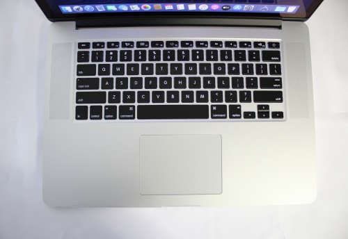 Apple Macbook Pro 15.4 inch 2.8GHz Quad-Core i7, Retina Display, 16GBRAM, 256ssd