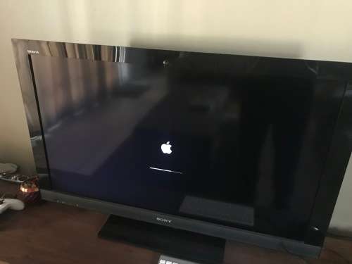 Mac Mini. Preowned. 2.6 up to 3.1GHz. Quad-Core i5, 8GB RAM, 256 ssd Hard drive