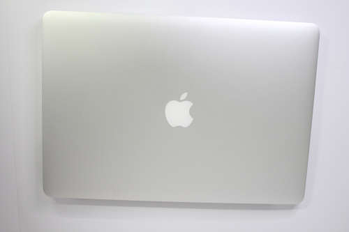 Apple Macbook Pro Retina 15.4 inch Quad-Core i7, 16gb RAM 2015 Spec ,  Latest OS Big SUR