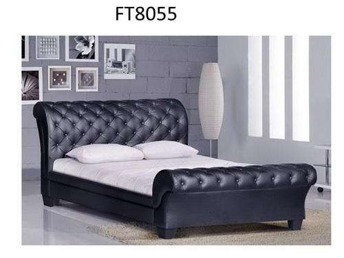 French Consorto deep buttoned sleigh bed with base - save thousands