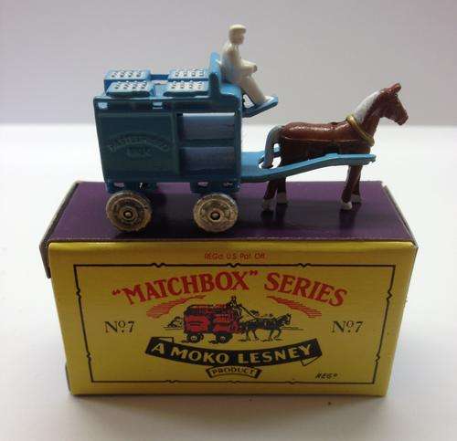 Matchbox Lesney - Moko - Horse Drawn Milk Float No 7 + box