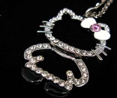 Hello Kitty Bling Necklace