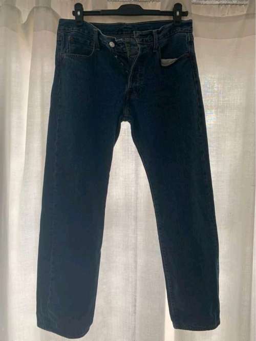 Men Levi jean
