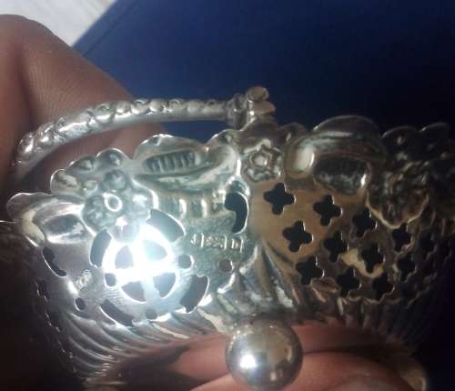 HALLMARKED STERLING SILVER BON BON DISH