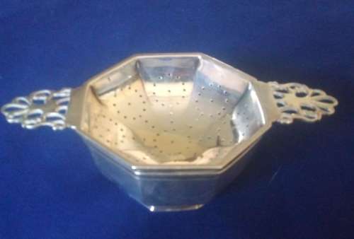 ASPREY HALLMARKED STERLING SILVER TEA STRAINER