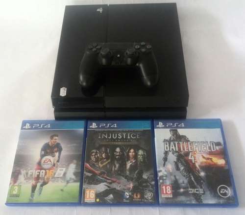 PlayStation 4 500GB Console + 3 Games!