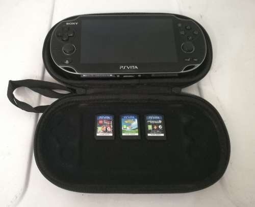 PlayStation PS Vita 16GB + 3 Games!