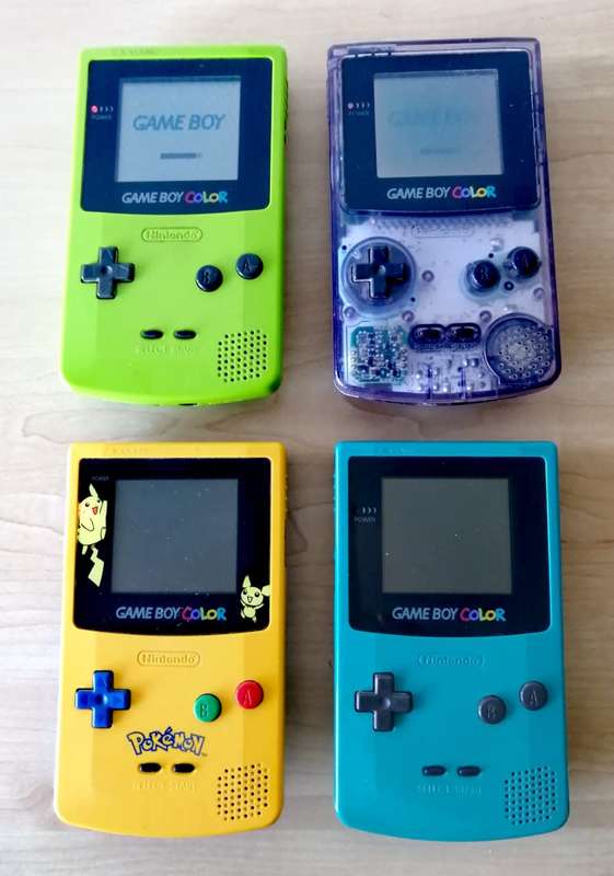 Nintendo Game Boy Color Bundle